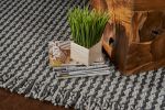 8' X 10' Gray And Light Gray Wool Houndstooth Hand Woven Area Rug With Fringe